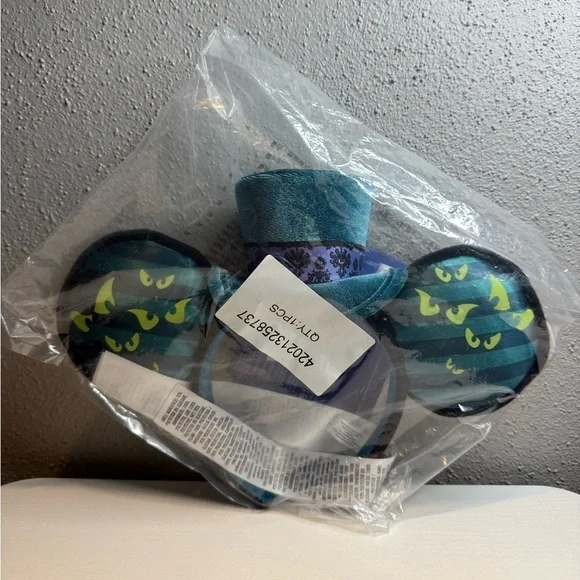 Mickey Mouse: The Main Attraction – The Haunted Mansion Ear Headband - Picture 4 of 5